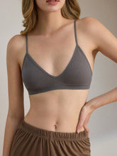 Seamless Strapless Wire-Free Breathable Comfortable Back Bra Gray