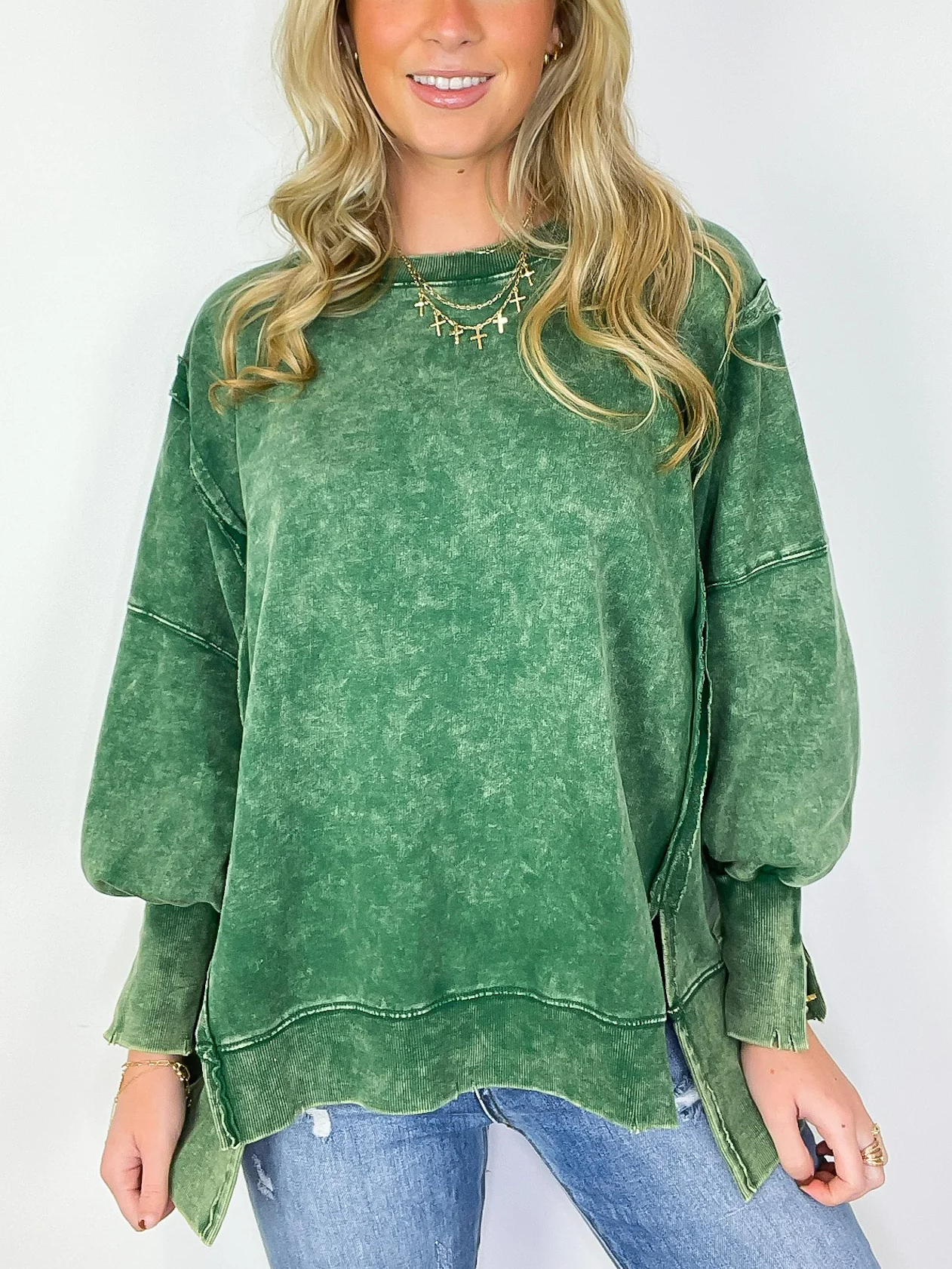 ✨Womens Acid Wash Split Cuff Oversized Crew Pullover (Buy 2 Free Shipping)