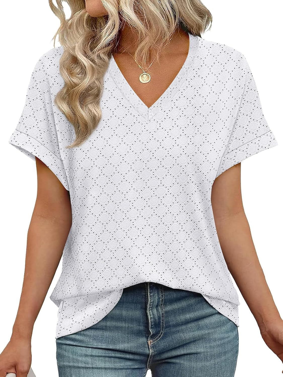 ✨Women's V Neck Eyelet Dressy Casual Basic Short Sleeve Tees