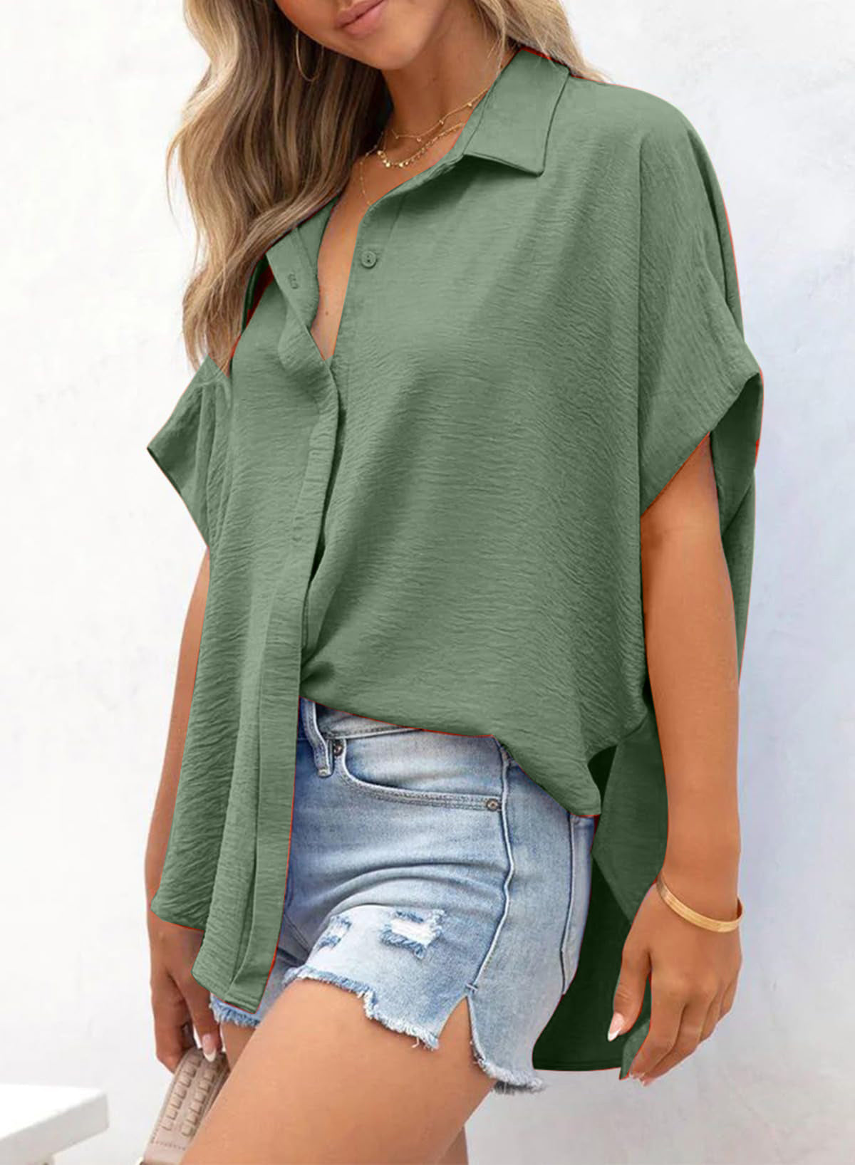 ✨Women's Casual Button Short Sleeve Slit Hem Shirt Solid Color Tops(BUY 3 FREE SHIPPING)