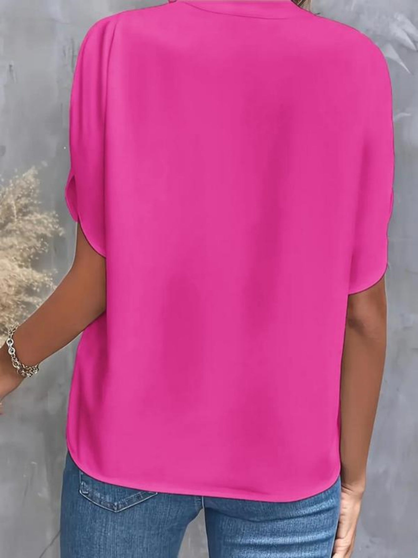 ✨Women's Short Sleeve Solid Color Notch Collar Short Sleeve Shirt（Buy 3 Free Shipping）