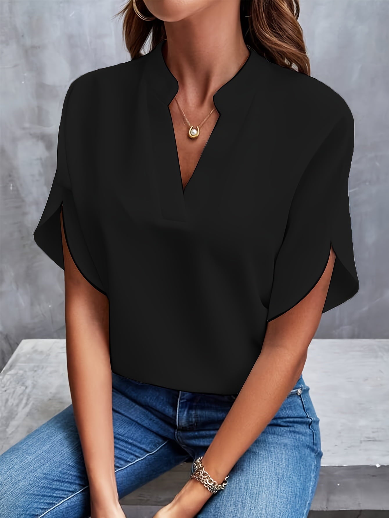 ✨Women's Short Sleeve Solid Color Notch Collar Short Sleeve Shirt（Buy 3 Free Shipping）